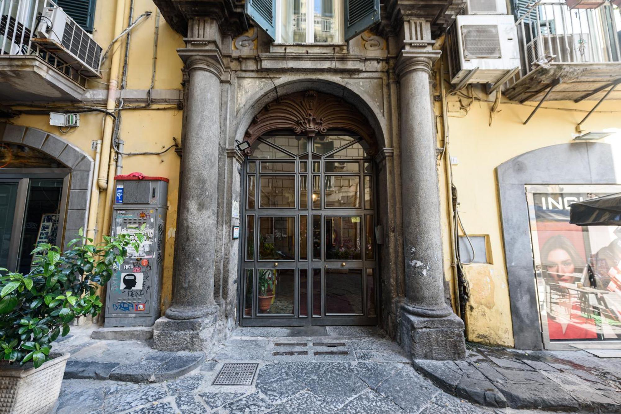 Vico Mastellone 16 Apartment Napoli Ngoại thất bức ảnh